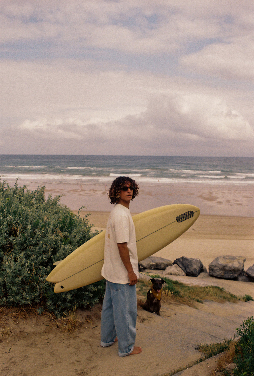 Unspoiled land · Tee