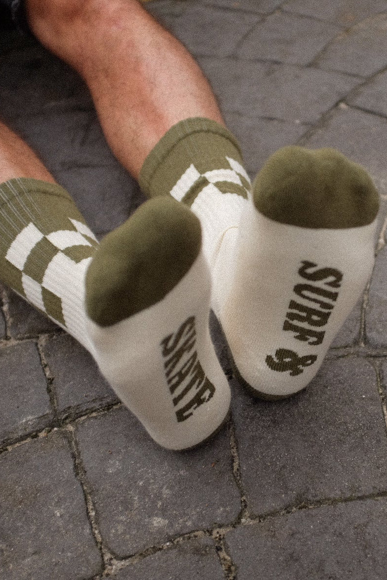 Surf & Skate • In Waves Socks