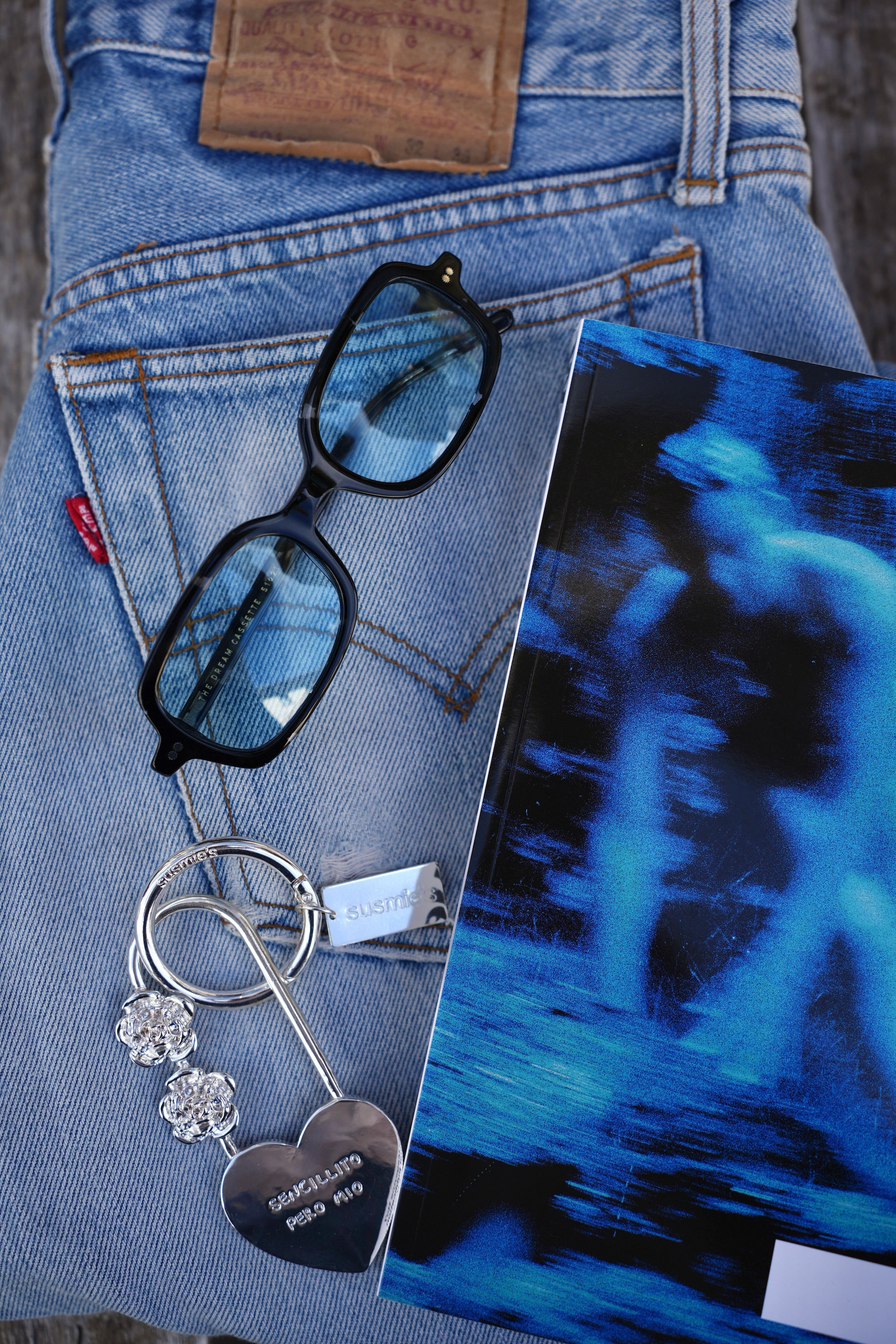 The DREAM CASSETTE・Crap Eyewear