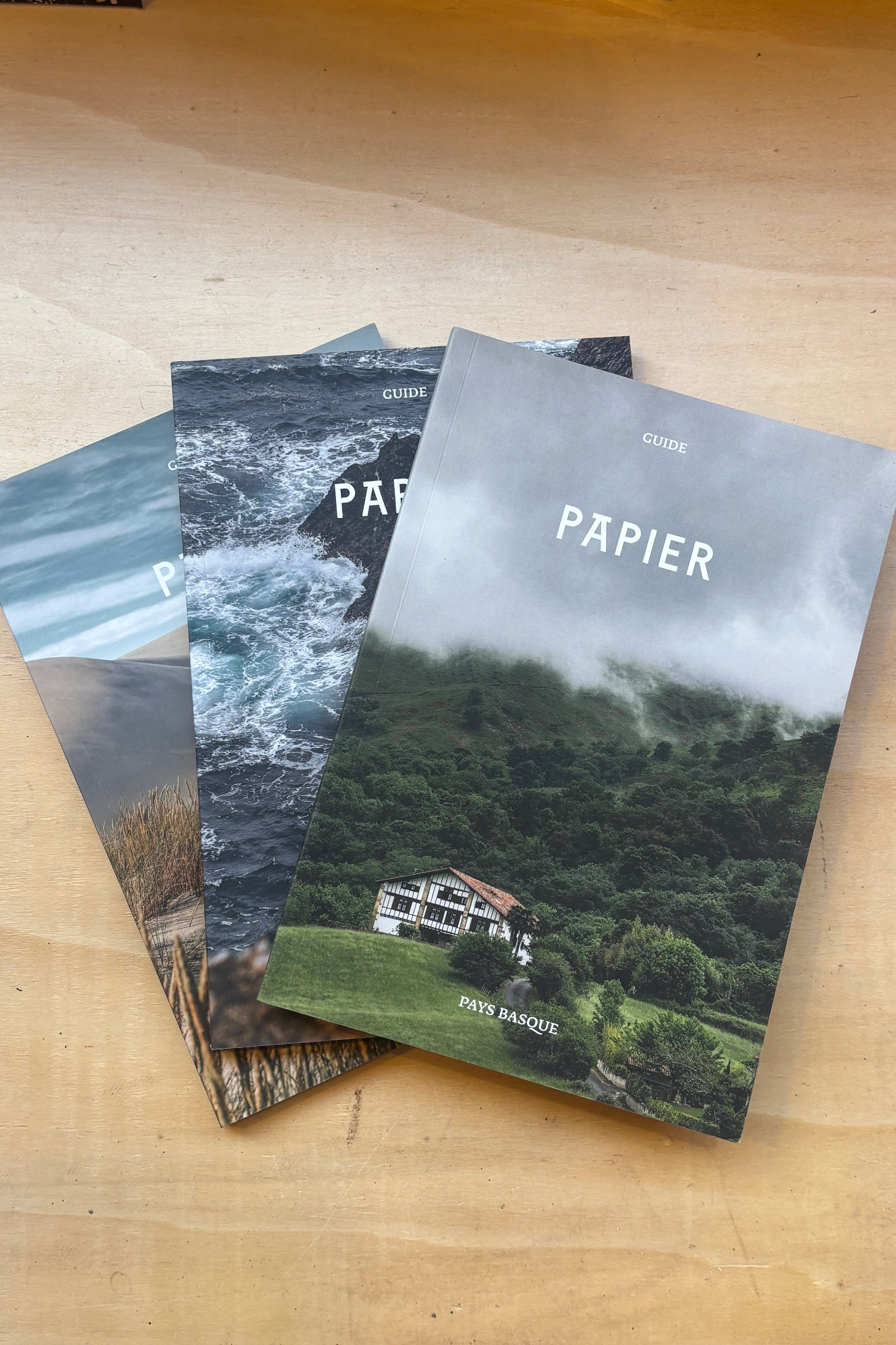 Guide Papier・Pays Basque