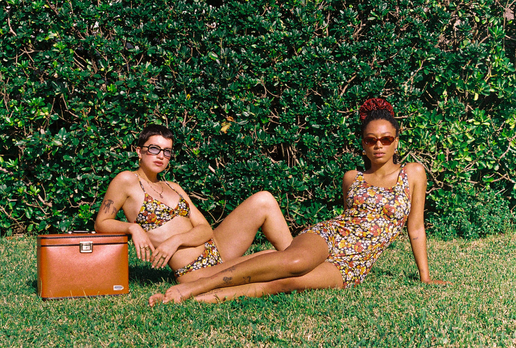 Dolphin Love Swim • Begona Twist Top