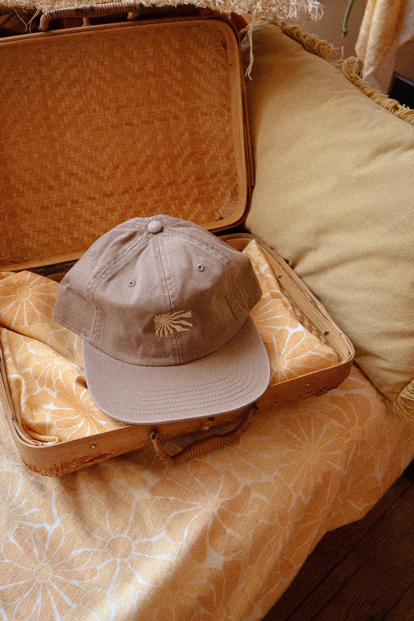 Laze Cap · Beige