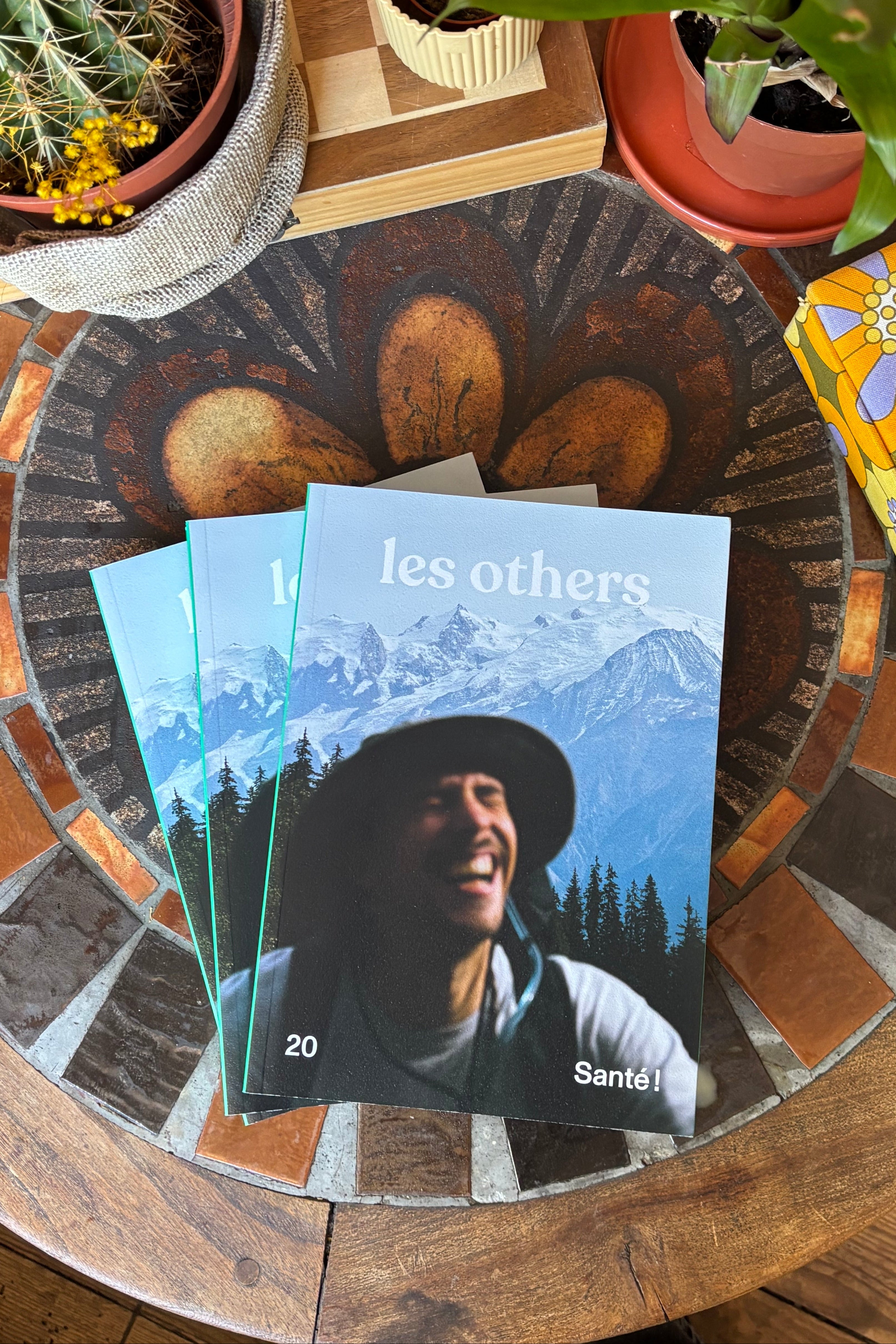 Les Others・Volume 20・Santé !