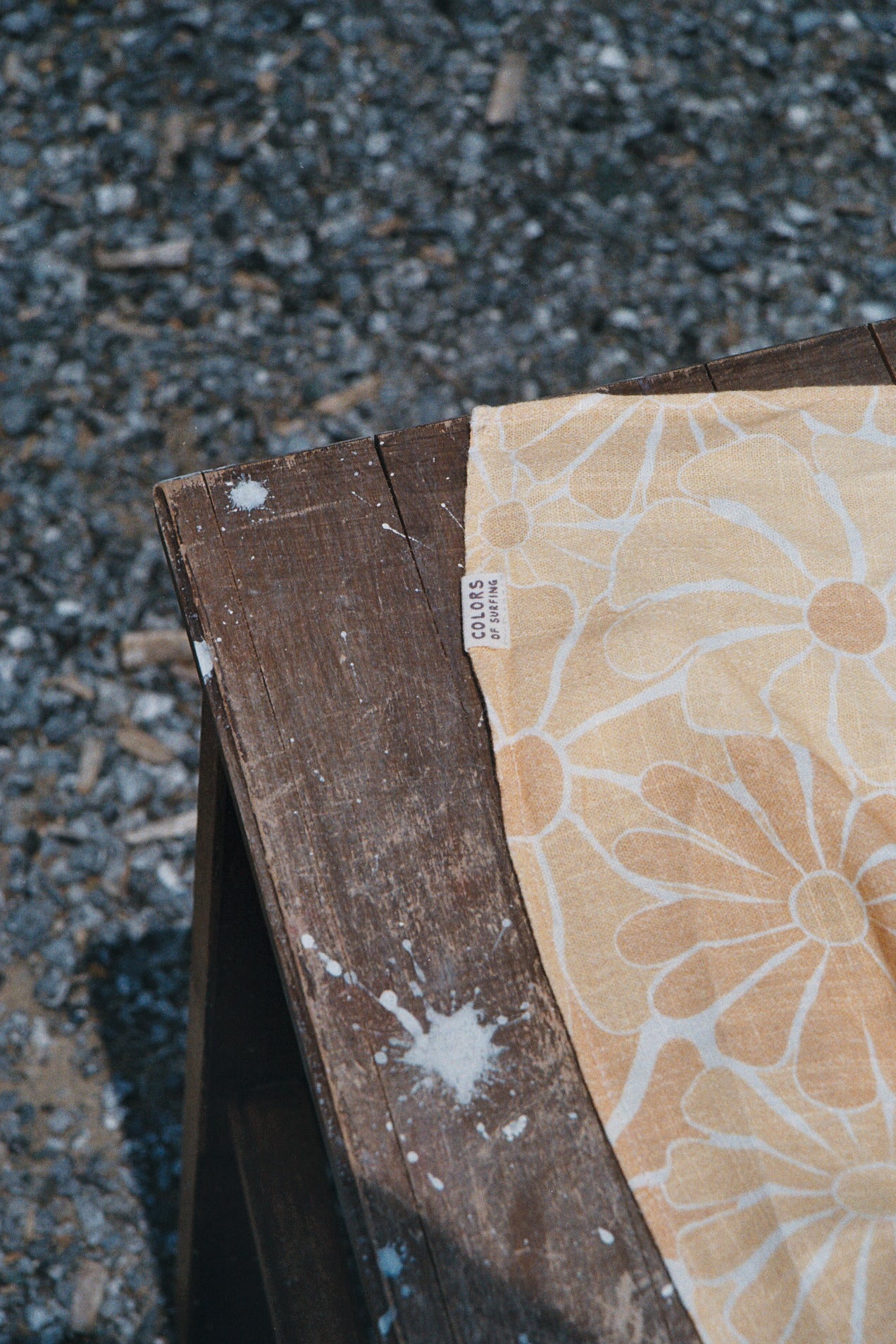 LAZY DAYS FUTA · Linen